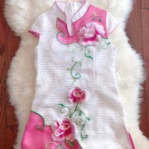 Toddler girl chinese embroidered cheongs